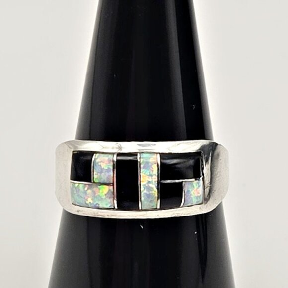 Vintage Modernist Black Onyx & Crushed Opal Sterling Ring Size 9 – Signed HV - Picture 1 of 6